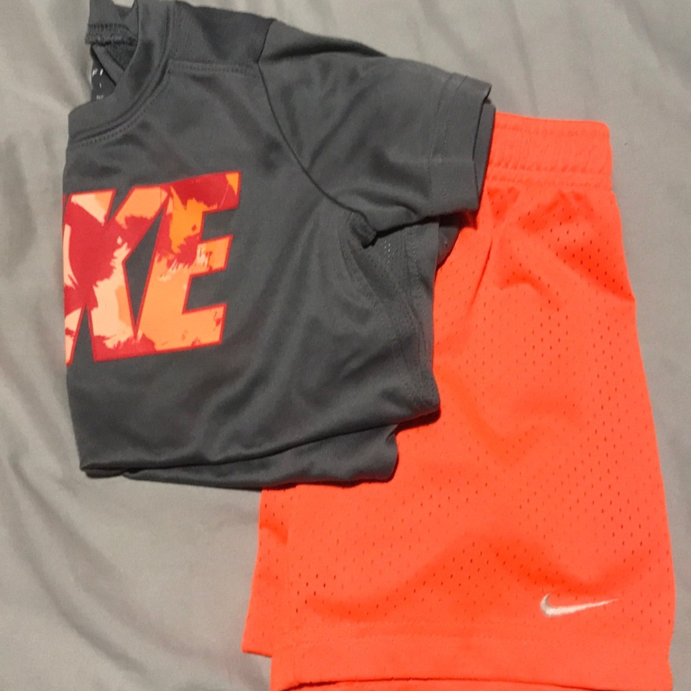 Boys Nike outfit